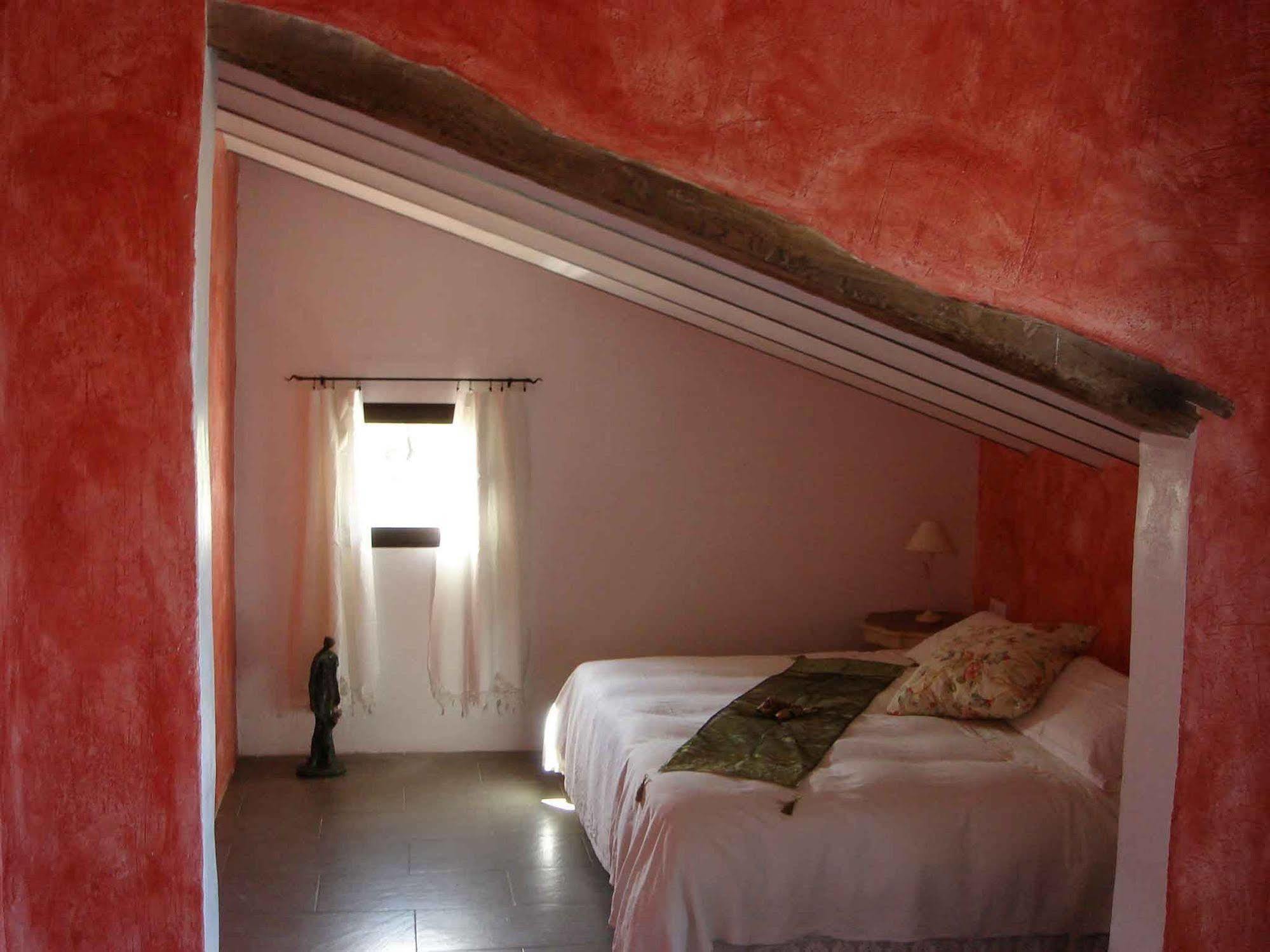 Hotel Finca Aldabra Pinos Genil Bagian luar foto
