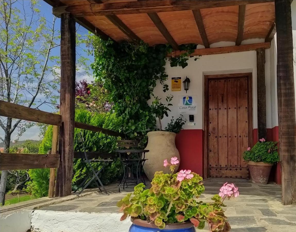 Hotel Finca Aldabra Pinos Genil Bagian luar foto